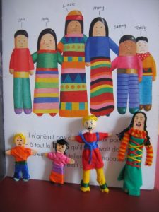 mes_poup_es_tracas_002